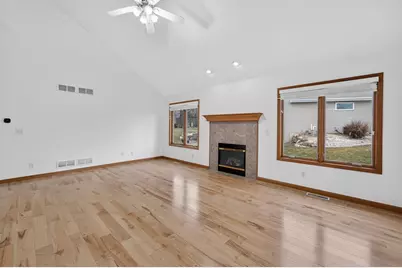 3100 Weybridge Drive, Sun Prairie, WI 53590 - Photo 4