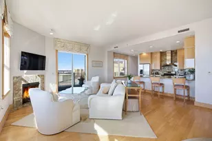 360 W Washington Ave, Madison, WI 53703 - Photo 20