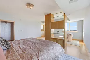 360 W Washington Ave, Madison, WI 53703 - Photo 34