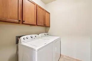 8253 Mayo Dr, Madison, WI 53719 - Photo 28