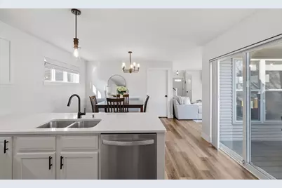 614 Copernicus Way, Madison, WI 53718 - Photo 14