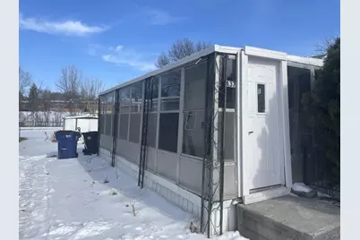 1025 S Oak Avenue #A37, Onalaska, WI 54650 - Photo 4