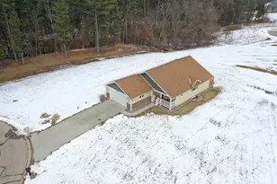 410 Glen Becker Ct, Wisconsin Dells, WI 53965 - Photo 6