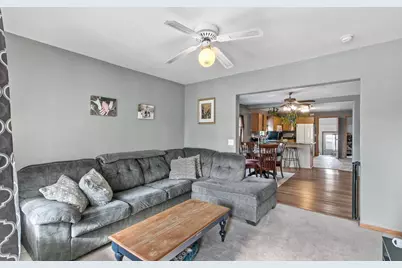 131 E Carroll Street, Portage, WI 53901 - Photo 4