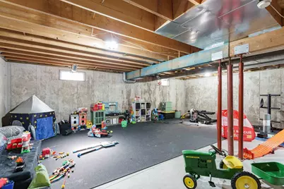 4102 Meadow Valley Drive, Madison, WI 53704 - Photo 30