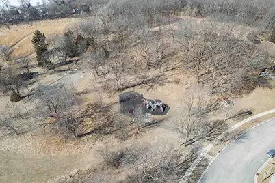 4102 Meadow Valley Drive, Madison, WI 53704 - Photo 32