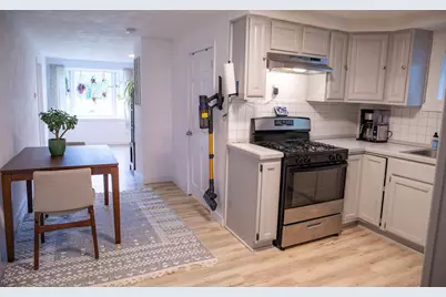 1942 S Mound Avenue, Beloit, WI 53511 - Photo 12