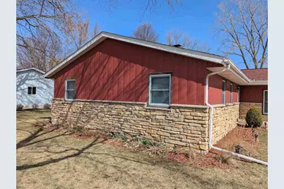 1205 Sand Street, Watertown, WI 53098 - Photo 2