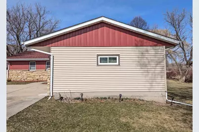 1205 Sand Street, Watertown, WI 53098 - Photo 10