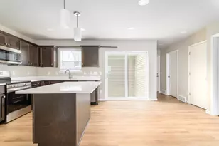 624 Tabby Turn Dr, Middleton, WI 53562 - Photo 6