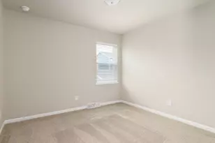 624 Tabby Turn Dr, Middleton, WI 53562 - Photo 12