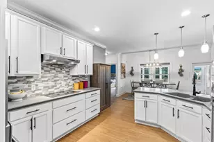 3281 Burke Rd, Sun Prairie, WI 53590 - Photo 12