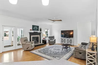 3281 Burke Road, Sun Prairie, WI 53590 - Photo 14