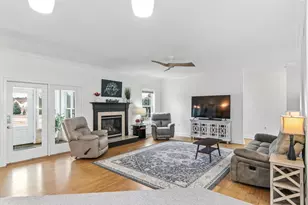 3281 Burke Rd, Sun Prairie, WI 53590 - Photo 14