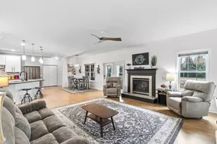 3281 Burke Rd, Sun Prairie, WI 53590 - Photo 4