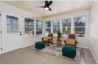 302 N Preston Avenue, Reedsburg, WI 53959 - Photo 10