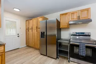 302 N Preston Ave, Reedsburg, WI 53959 - Photo 6