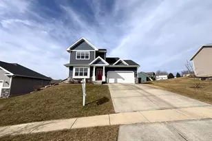 613 Trotter Dr, Mount Horeb, WI 53572 - Photo 34