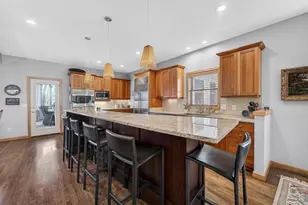 6833 Phil Lewis Way, Middleton, WI 53562 - Photo 16