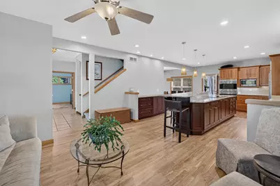 6833 Phil Lewis Way, Middleton, WI 53562 - Photo 6