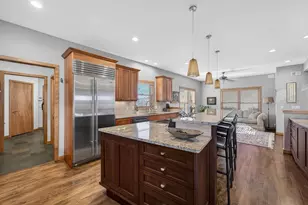 6833 Phil Lewis Way, Middleton, WI 53562 - Photo 12