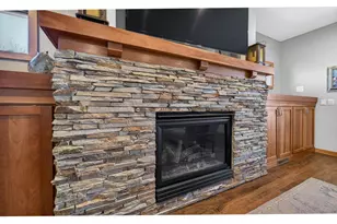 6833 Phil Lewis Way, Middleton, WI 53562 - Photo 14