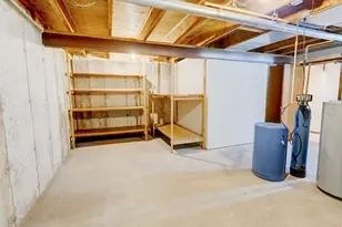 9 Oak Grove Dr, Madison, WI 53717 - Photo 10