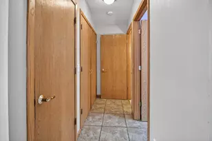 1211 Gas Light Dr, Sun Prairie, WI 53590 - Photo 18