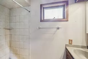 1100 Pflaum Rd, Madison, WI 53716 - Photo 24