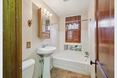 1100 Pflaum Road, Madison, WI 53716 - Photo 26