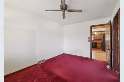 1100 Pflaum Road, Madison, WI 53716 - Photo 18