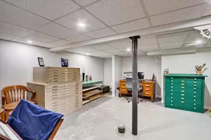 464 N Pine St, Janesville, WI 53548 - Photo 34