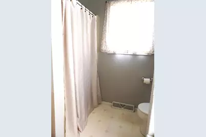 547 S 6th Street, Janesville, WI 53536 - Photo 26