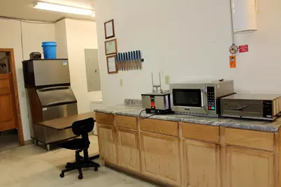 302 Railroad Street, Elroy, WI 53929 - Photo 24