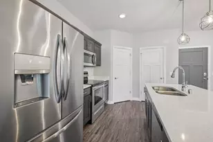 1601 N Windsor Ave, Cottage Grove, WI 53527 - Photo 14