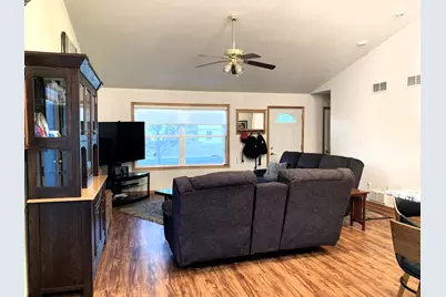 212 Ridgeview Lane, Columbus, WI 53925 - Photo 22