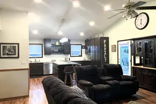 212 Ridgeview Ln, Columbus, WI 53925 - Photo 24