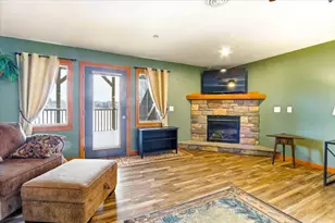 1822-6 Parkland Dr, Arkdale, WI 54613 - Photo 4