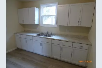 1122 White Avenue, Beloit, WI 53511 - Photo 8