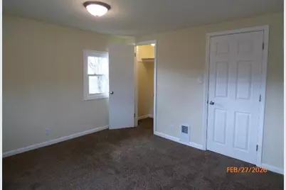 1122 White Avenue, Beloit, WI 53511 - Photo 16