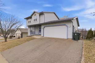 6218 Sandstone Dr, Madison, WI 53719 - Photo 2