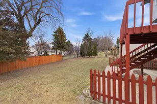 6218 Sandstone Dr, Madison, WI 53719 - Photo 4