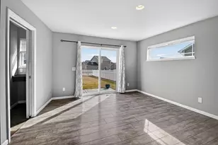 7115 Reston Heights Dr, Madison, WI 53718 - Photo 16