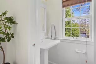 811 Hiawatha Dr, Madison, WI 53711 - Photo 34