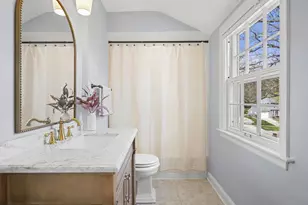811 Hiawatha Dr, Madison, WI 53711 - Photo 52