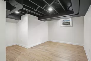 811 Hiawatha Dr, Madison, WI 53711 - Photo 64