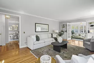 811 Hiawatha Dr, Madison, WI 53711 - Photo 16