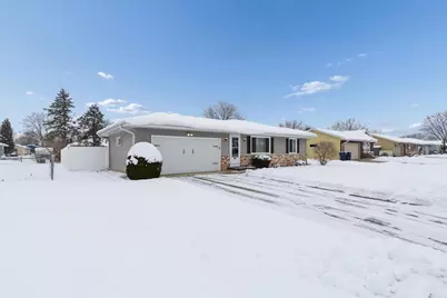 2117 S Arch Street, Janesville, WI 53546 - Photo 2