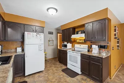 2117 S Arch Street, Janesville, WI 53546 - Photo 12