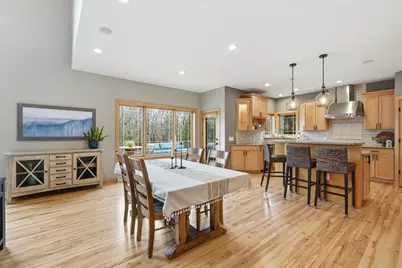 1918 Corinth Drive, Sun Prairie, WI 53590 - Photo 8